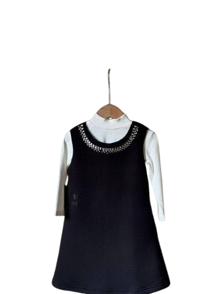 ملابس الأطفال